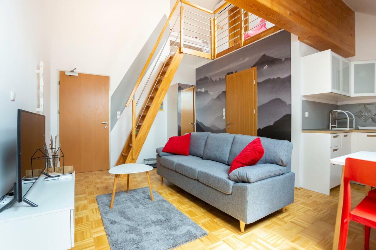 Krona Apartments โบเว็ก ภายนอก รูปภาพ